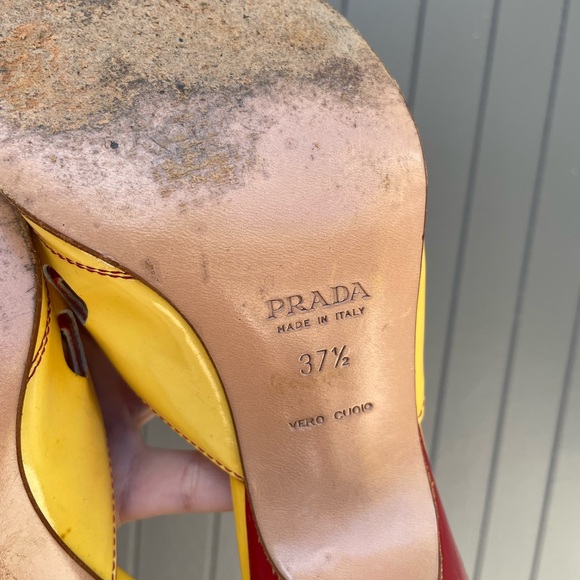 Vintage 2000’s Prada Heels - Picture 6 of 8